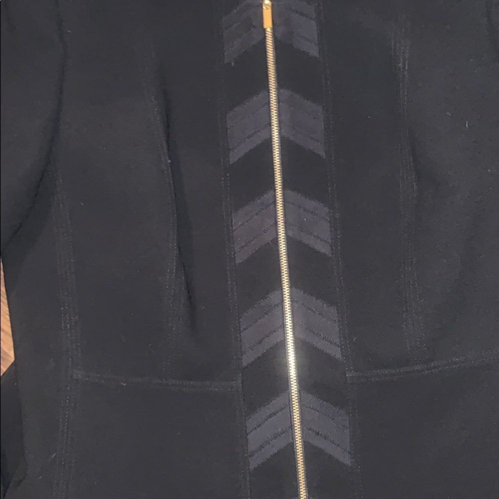 Black and gold Tahari suit - Picture 7 of 7